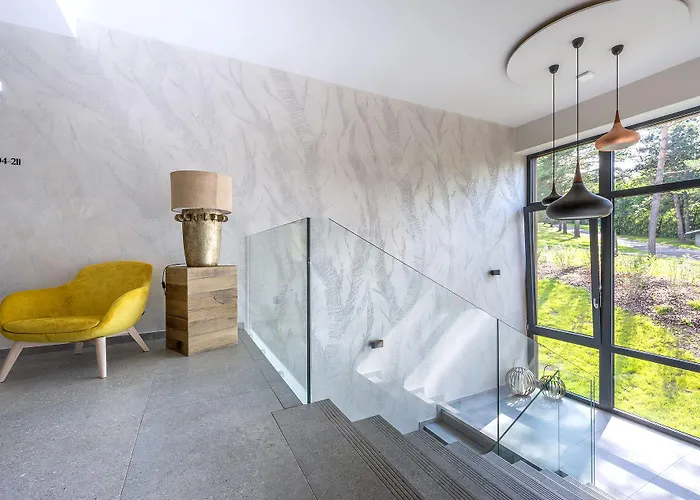 Vista & Club Hotell 4*